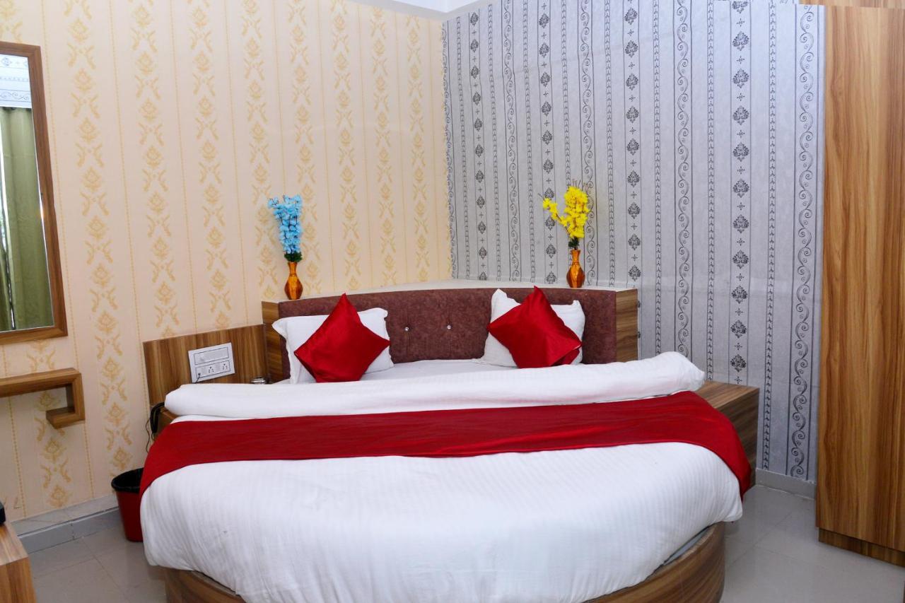 Hotel Asopalav Gandhinagar Zewnętrze zdjęcie
