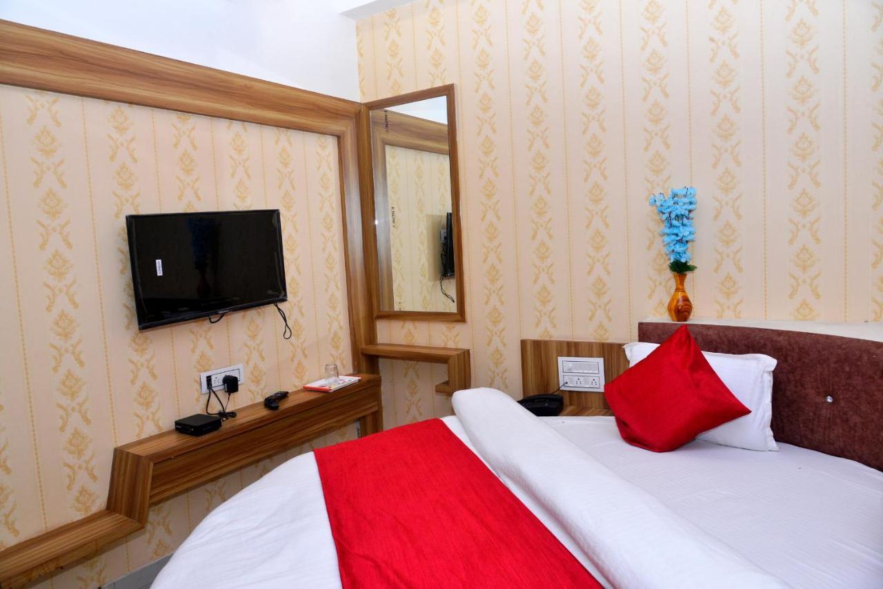 Hotel Asopalav Gandhinagar Zewnętrze zdjęcie